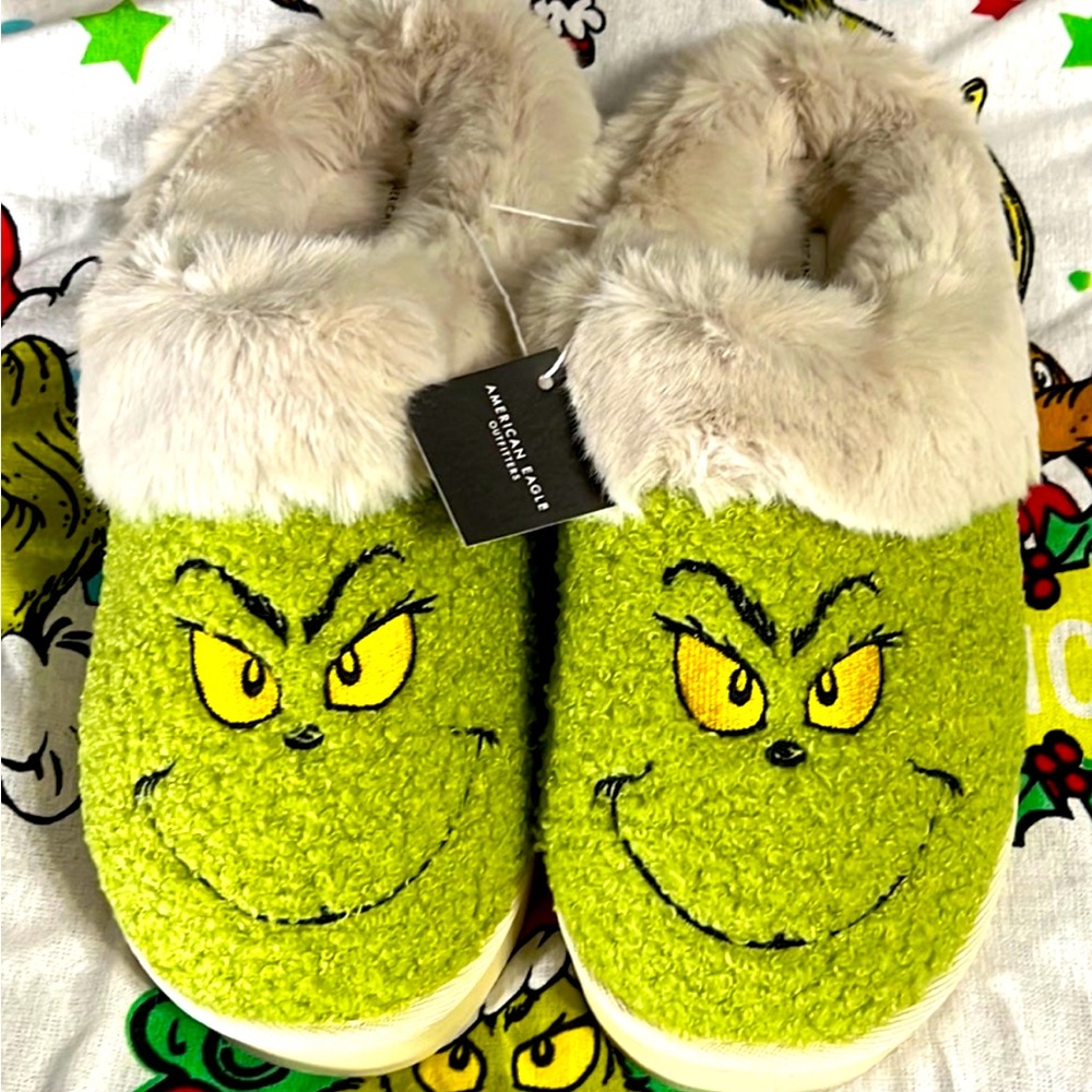 American eagle grinch slippers